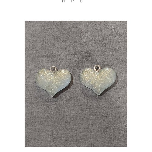 Lot de 2 breloques résine coeur