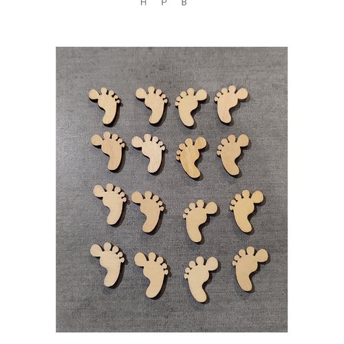 Lot de 16 découpes bois en forme de pied