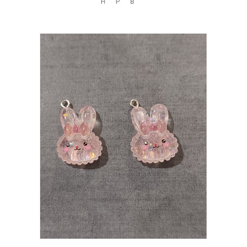 Lot de 2 breloques résine lapin
