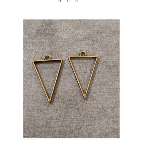 Lot de 2 pendentifs cadres triangle