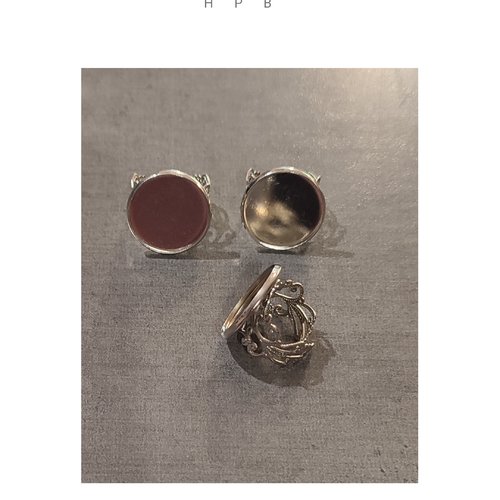 Lot de 3 supports de bague en métal argenté