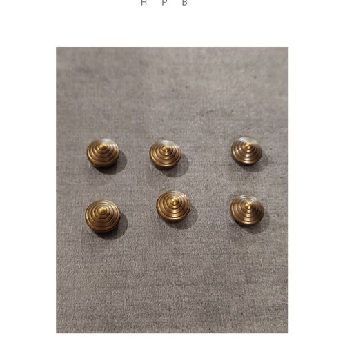 Lot de 6 perles spike imitation bronze