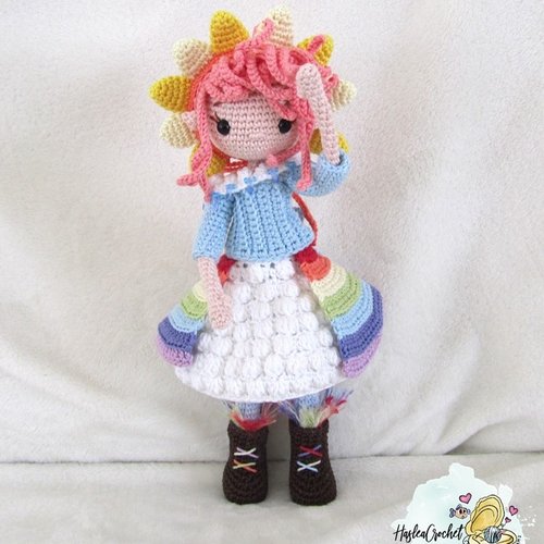 Patron tutoriel de la poupée au crochet "rainbow fairy"