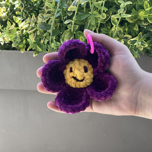 Emotion flower violette