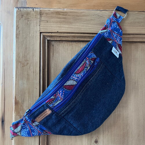 Sac banane 2 poches à bandoulière , la baule , adulte femme , en jean et toile,  bleu blanc et rouge  , taille l , pièce unique