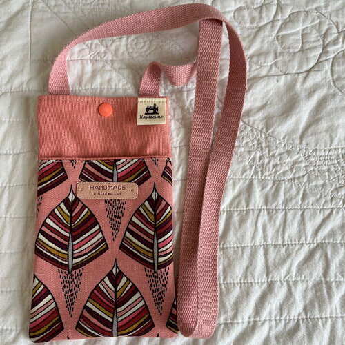 Sac pochette sacoche à  bandoulière,  paimpol, en tissu vieux rose saumon bordeaux pour téléphone portable i phone 12 x 21 cm