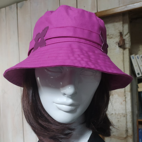 Chapeau de pluie gabardine étanche fuchsia