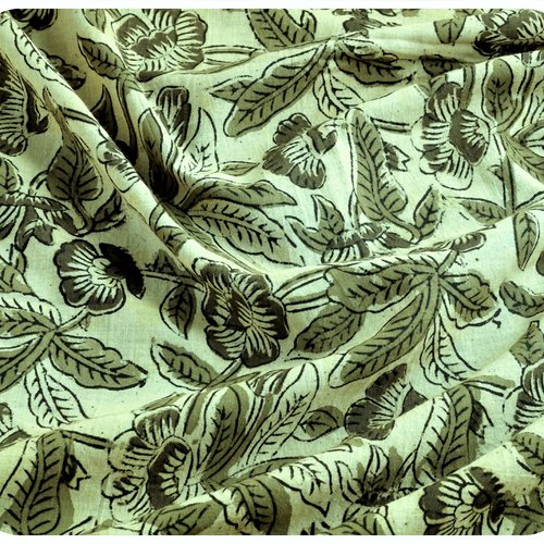Tissu indien à la coupe 110 cm de largeur coton inde imprimé à la main block print coton fleurs ecru olive kaki