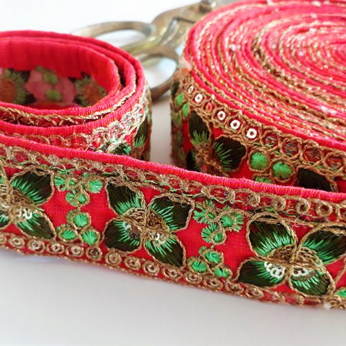 Galon brodé sequins inde largeur 4 cm à partir de 50 cm scrapbooking mercerie couture customisation rouge doré vert fleurs