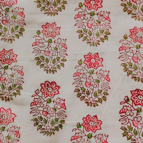 Tissu indien à la coupe coton inde imprimé main block print coton fleurs rose corail vert