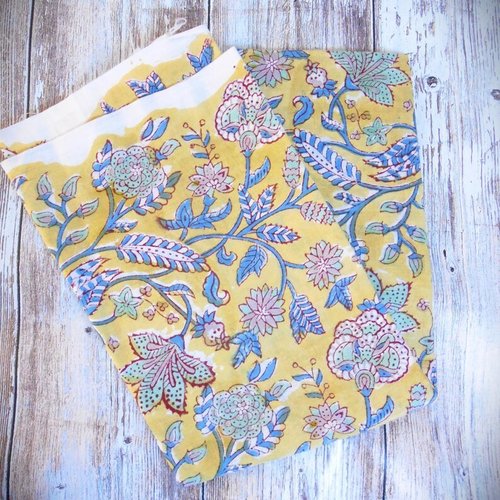 Coupon tissu indien 55 x 110 cm coton inde imprimé à la main block print jaune rose bleu
