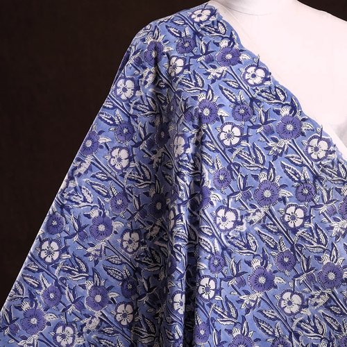 Tissu indien à la coupe 110cm de largeur coton inde imprimé main block print coton fleurs blanc blue coquelicot