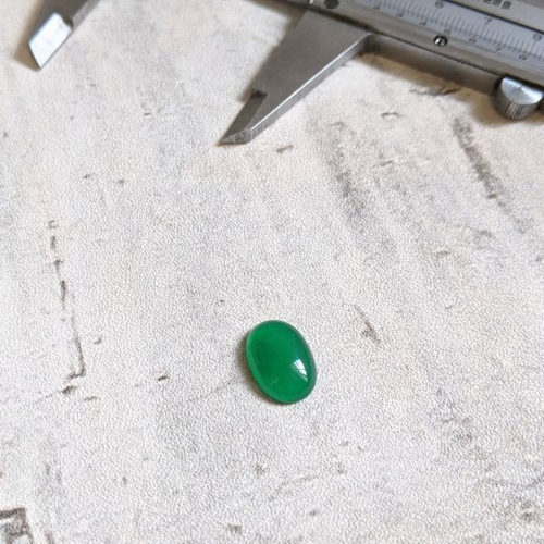 Cabochon en verre de couleur vert émeraude ou vert jade 14 x 10 mm