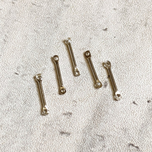 Connecteurs barre cuivre argenté 15 x 2 mm x34