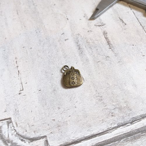 Breloque porte monnaie ou sac à main métal bronze 20 x 15 mm x1