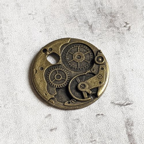 Grand pendentif breloque mouvement de montre bronze steampunk 38mm x1