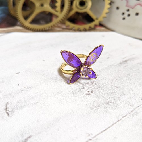 Bague réglable 17 mm métal doré papillon résine violet engrenages cristal violet 18x18mm déstockage