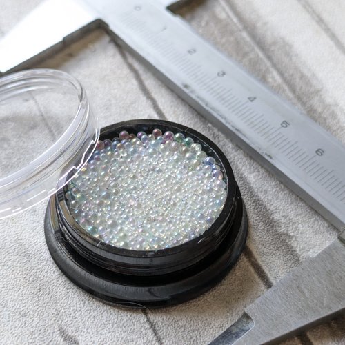 Environ 20g de mini billes en verre effet bulle reflets colorés pour résine uv ou résine époxy, transparent