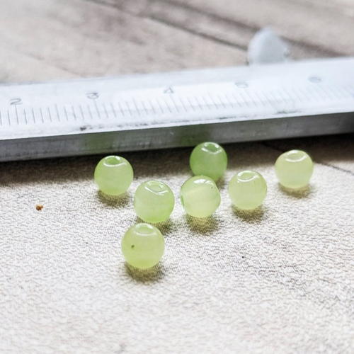 Perles rondes en verre vert clair translucide 4 mm x10