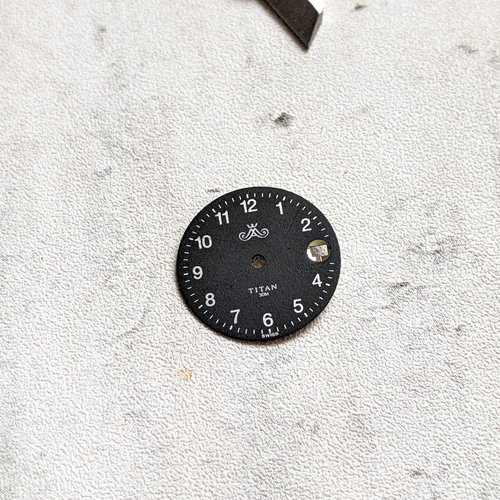 Cadran de montre rond noir argent mat arabes cabochon 20 mm x1