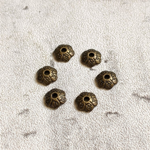 20 coupelles calottes cuivre bronze ajourées 6 mm pour perles motif chinois