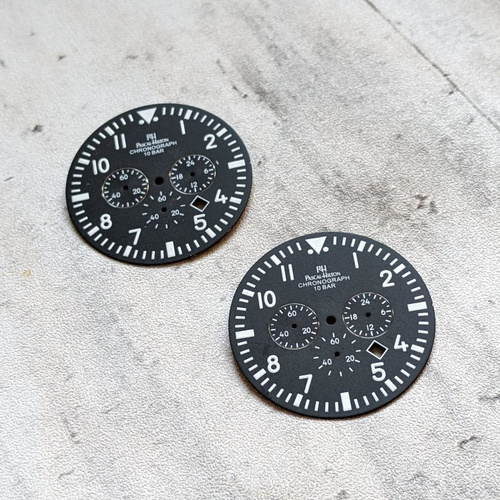 2 cadrans de montre noir et blanc chronographe 37 mm