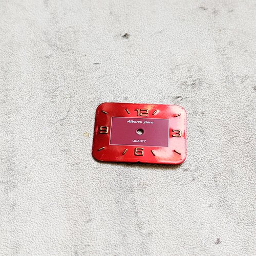 1 cadran de montre cabochon rectangle rouge laiton laque émaillée 25x19 mm x1