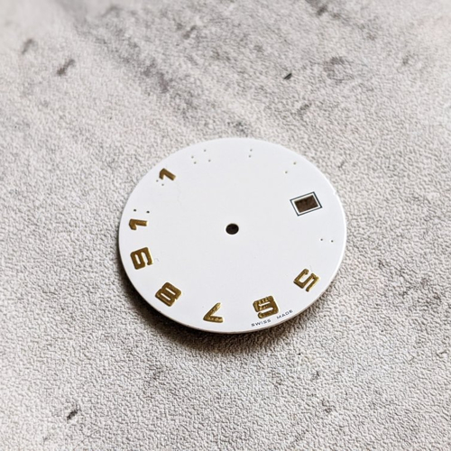Cadran de montre rond ou cabochon plat blanc chiffres arabes doré 29mm x1