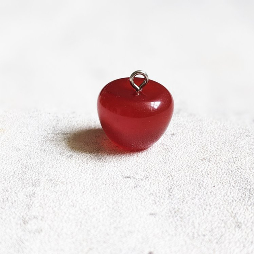 Breloque pendentif pomme verre rouge 14x15mm x1