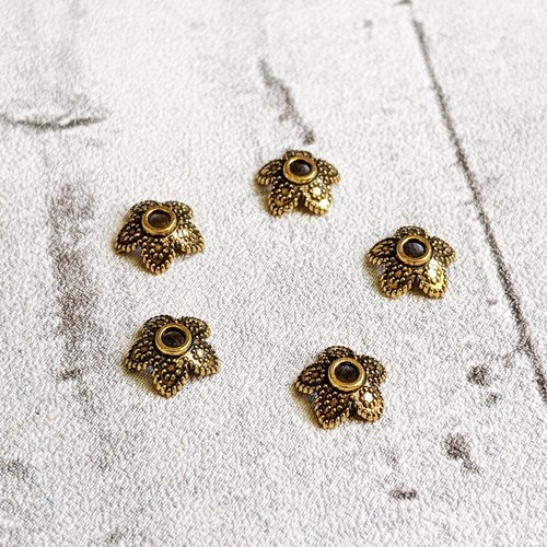 10 coupelles calottes doré fleur style oriental métal pour perles diamètre 7mm