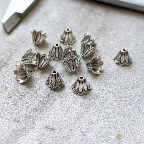 Coupelles calottes pour perles argent antique style oriental ancien dôme fleur 7-8 mm x15