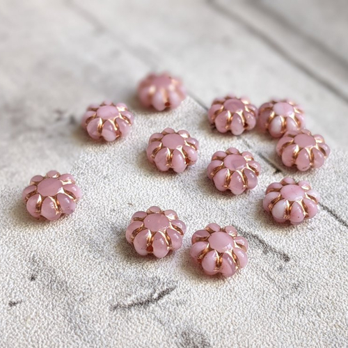 Perles fleur en verre tchèque rose clair et dorure 9x5mm x5