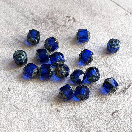Perles verre tchèque bleu foncé "cathédrale" forme lanterne 6x6mm x5