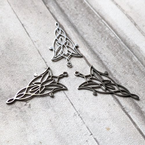 Breloque pendentif ajouré connecteur fleur elfique filigrane acier inoxydable argenté 20x40mm x1