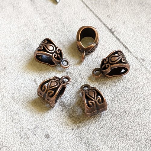 Bélières travaillées anneau collier rétro métal cuivré fantaisie 13x8mm x5