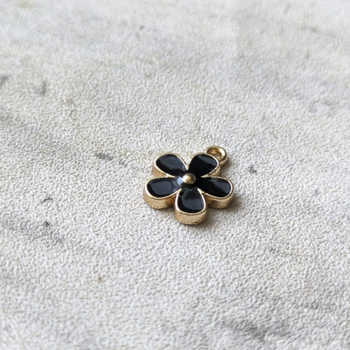 Breloque fleur métal doré émail noir 15x12mm x1