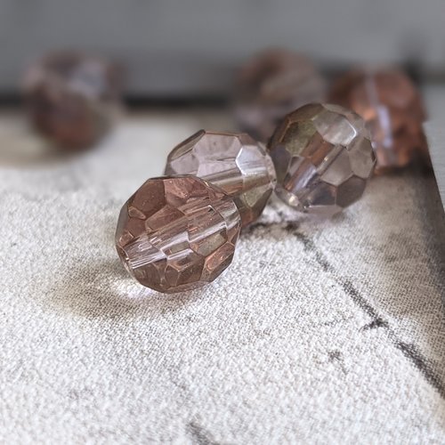 Perles rondes à facettes cristal de verre vieux rose vintage années 1970 8 mm x6