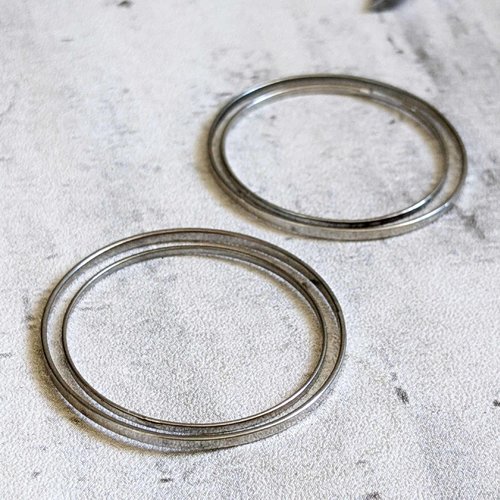 Breloques connecteurs cercle rond ajouré acier argenté 38 et 34 mm x4