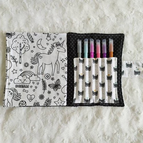 Cahier coloriage lavable, zero dechet, - jeu de voyage -  motifs chats -