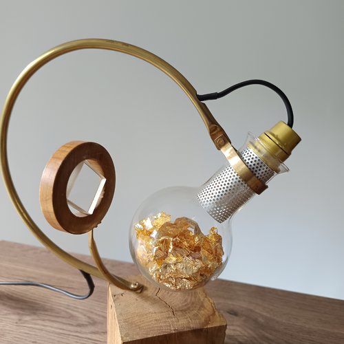 L'éclat de verre et le chêne