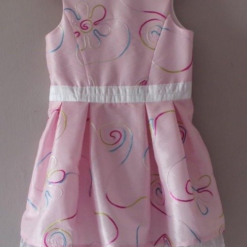Robe chasuble polyester rose brodé - 5 ans