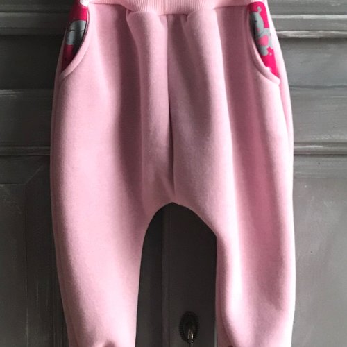Pantalon sarouel en jersey molletonné rose avec poches fantaisies - 2 ans