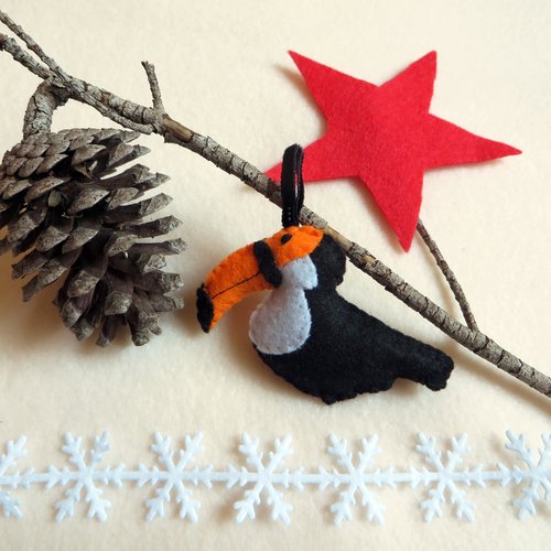 Toucan, oiseau en feutrine, fait main, petit cadeau de noël