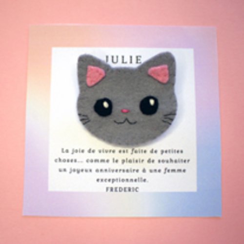 Broche chat gris kawaii, cadeau d'anniversaire pour enfant