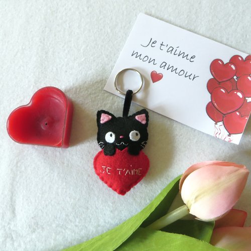 Porte clé chat noir, mignon, en feutrine, fait main, petit cadeau de fête des mères