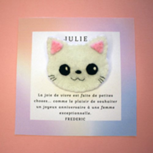 Broche feutrine chat blanc kawaii, petit cadeau pour enfant