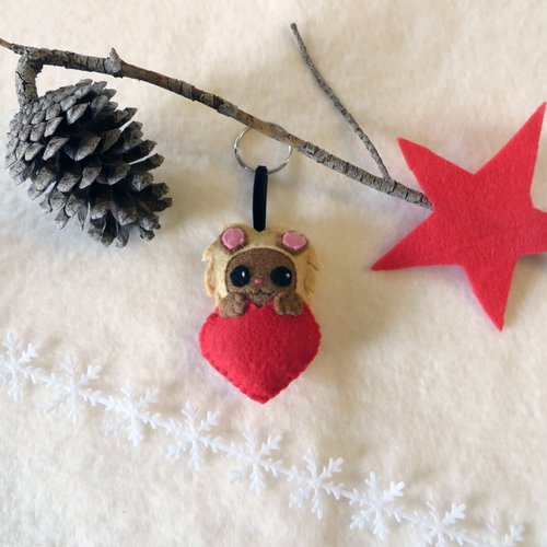 Porte clé lion kawaii dans un coeur, peluche signe astrologique