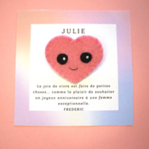 Broche coeur rouge ou rose, accessoire kawaii en feutrine