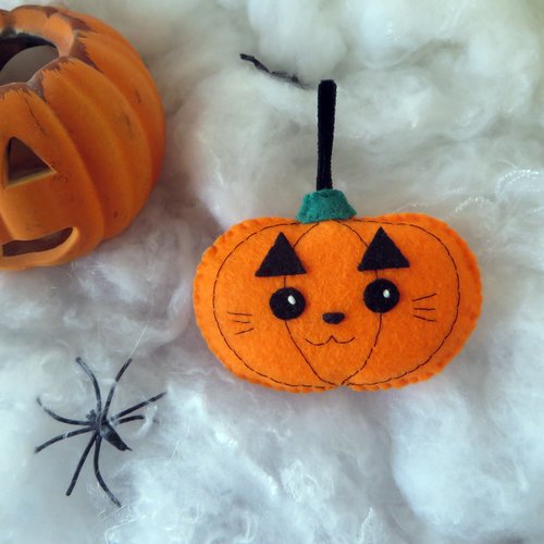 Citrouille jack o lantern en forme de chat, decoration d'halloween, fait main, en feutrine, à suspendre