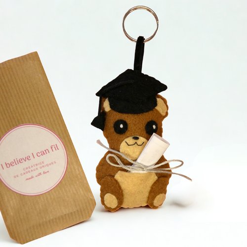 Peluche ours diplomé avec message personnalisable